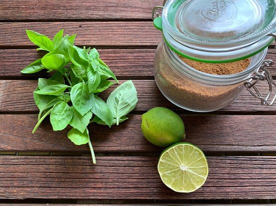 Basil Leaves and Lime Juice for Vitiligo2